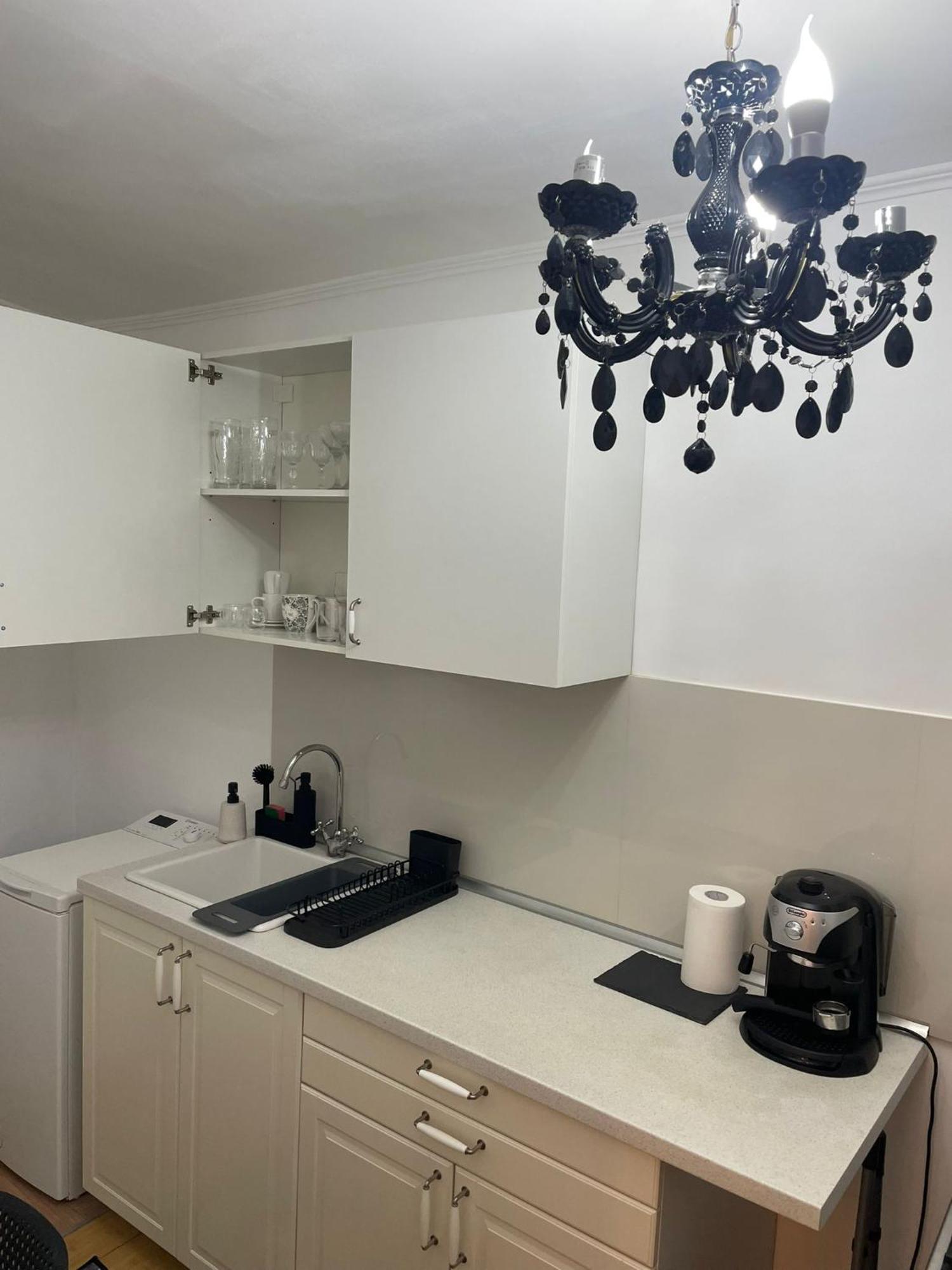 Emm Apartament - 100M Parc Si Metrou Tinererului Bucharest Luaran gambar